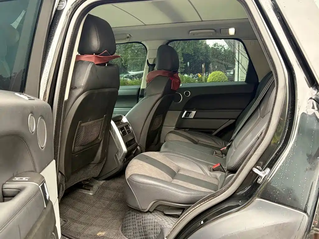 Land Rover Sport — миниатюра 7