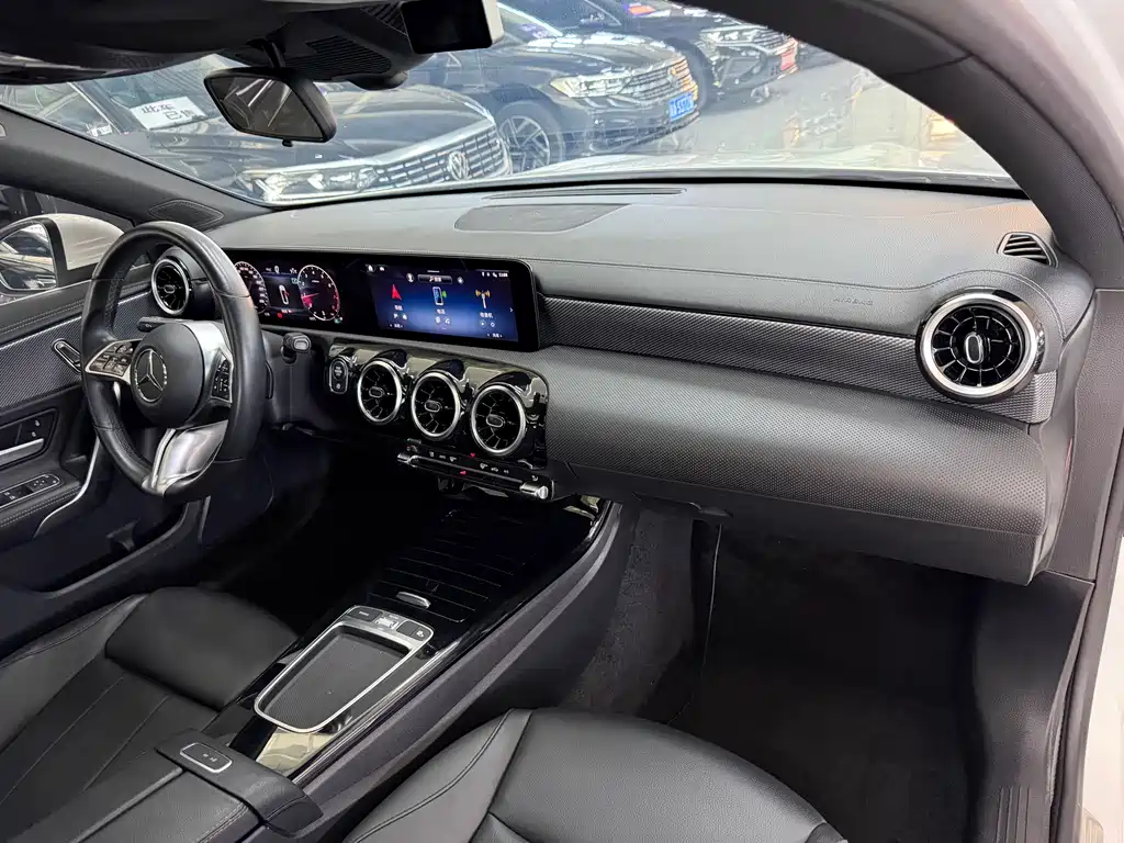 MERCEDES-BENZ A CLASS