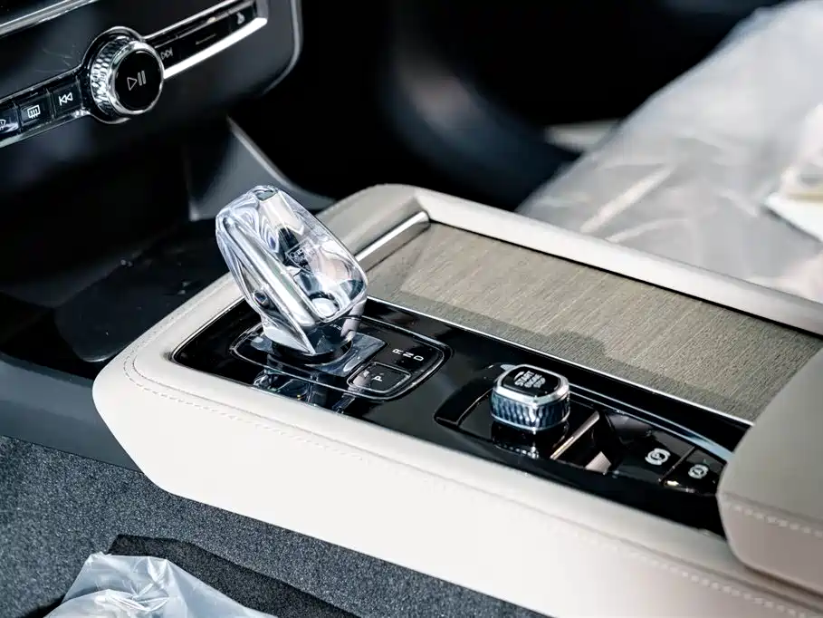 VOLVO XC90 PLUG IN HYBRID