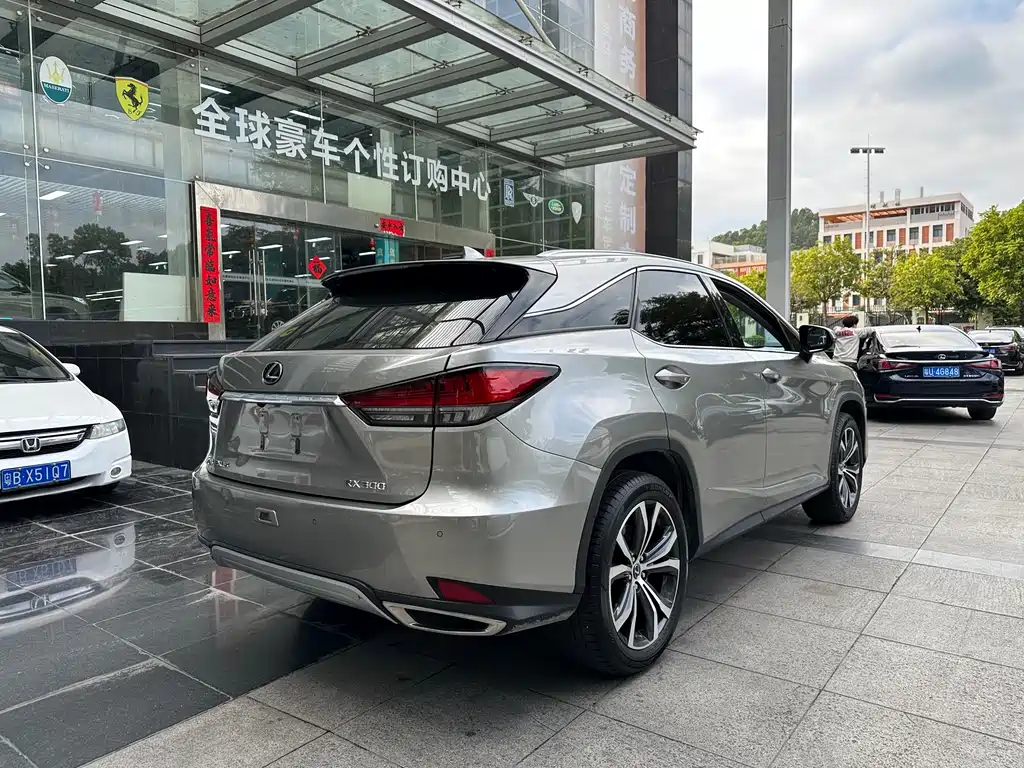LEXUS RX