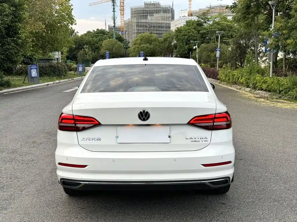 VOLKSWAGEN LAVIDA