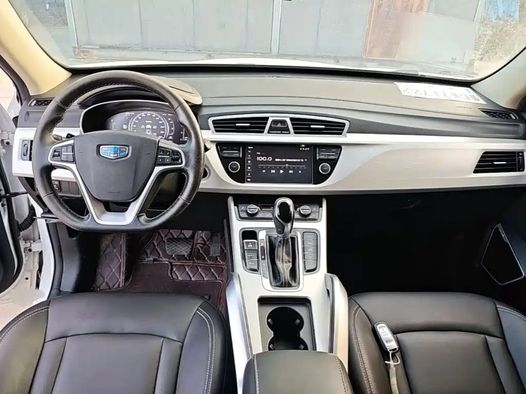 Geely Boyue — миниатюра 10