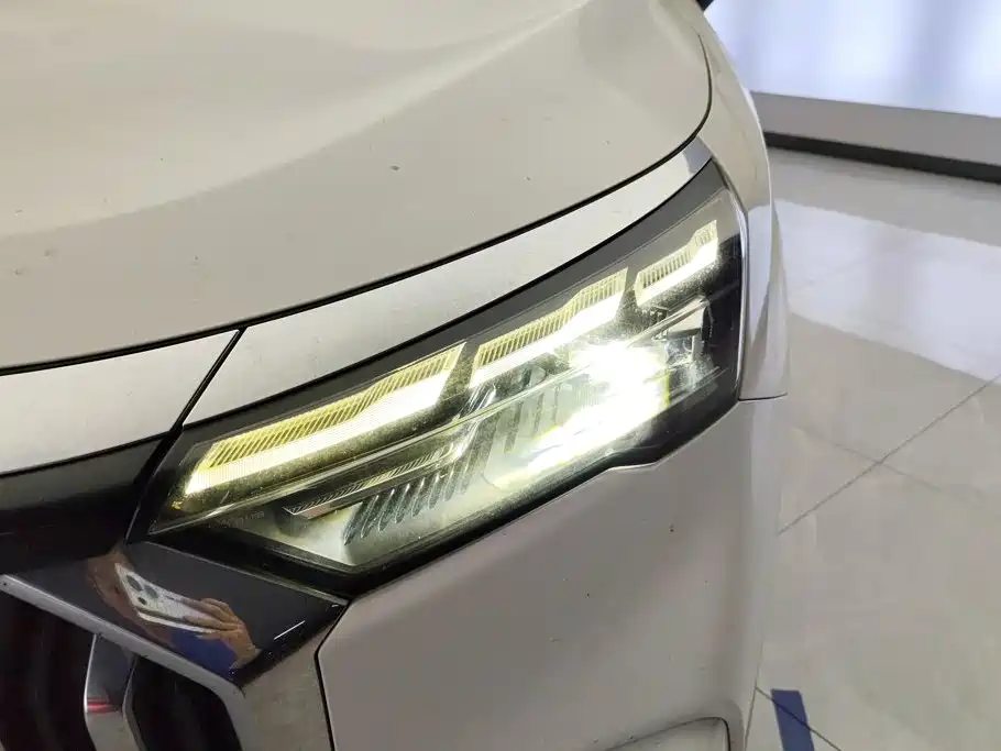 Geely Haoyue L — миниатюра 5