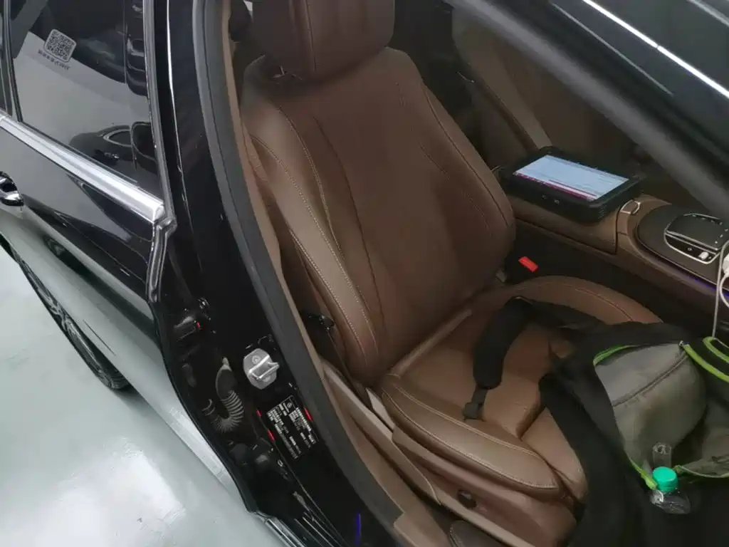 Mercedes-Benz E-Class — миниатюра 25