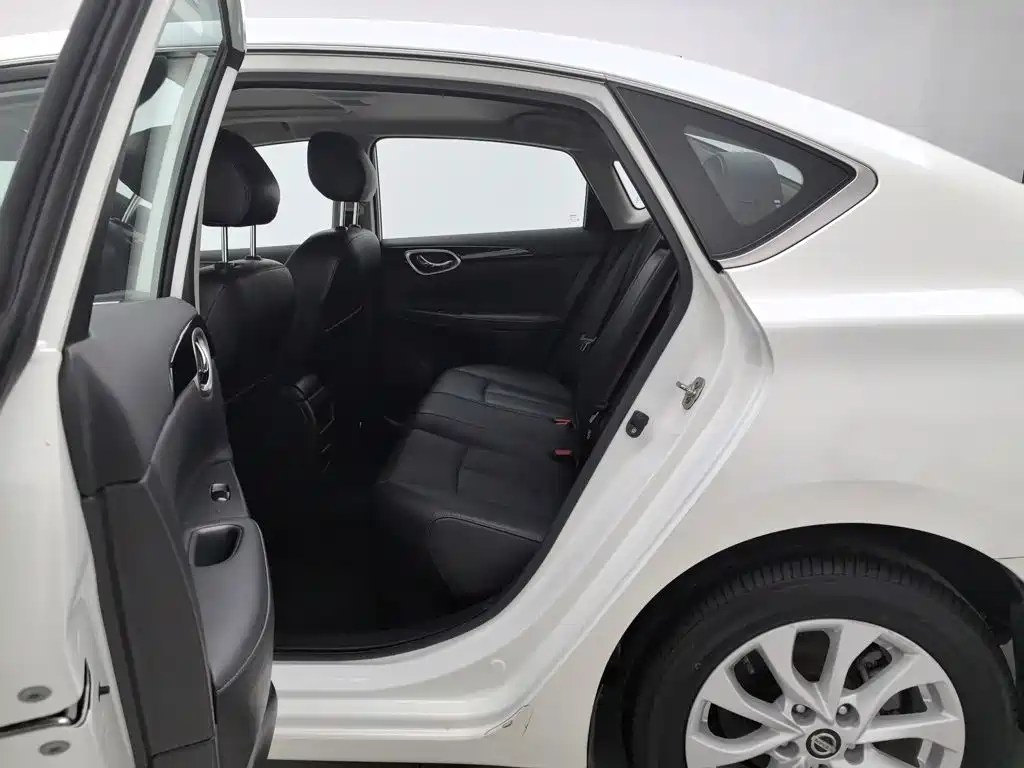 Nissan Sylphy — миниатюра 15