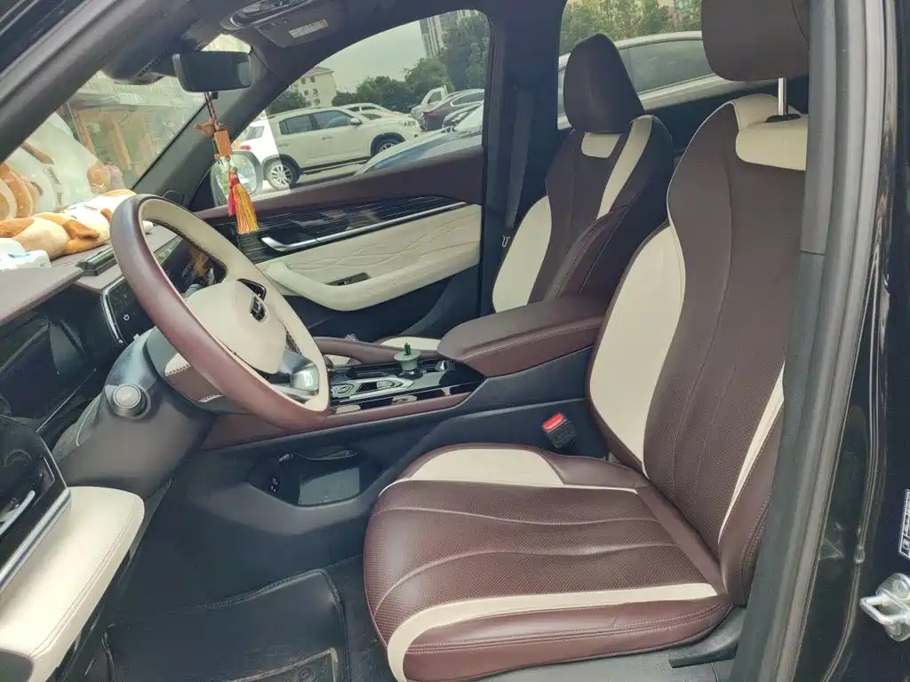 Geely Xingyue L — миниатюра 8