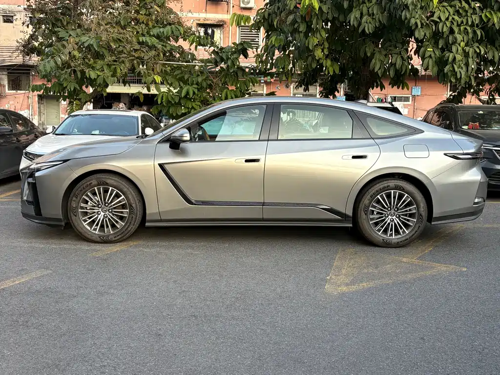 Lexus ES — миниатюра 3