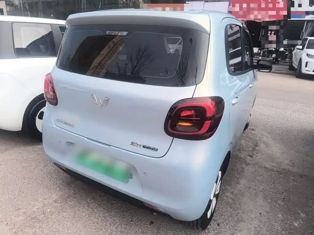 Wuling MINIEV — миниатюра 7