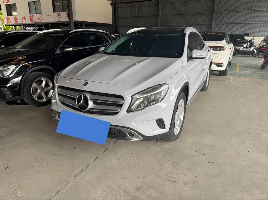 Купить Mercedes-Benz GLA