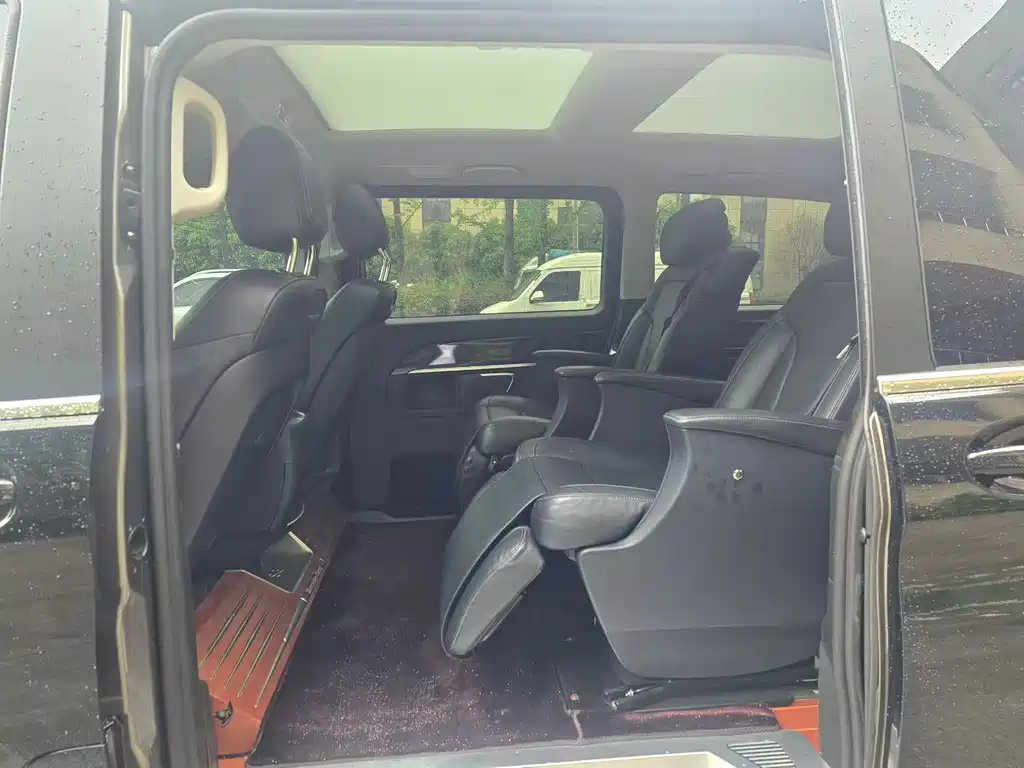 Mercedes-Benz V-Class V 2018 V 260 Luxury V