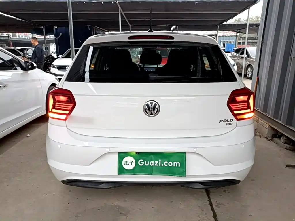 Volkswagen Polo — миниатюра 6