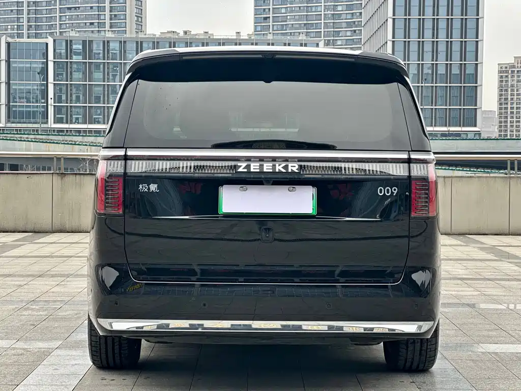 ZEEKR EXTREME KRYPTON 009