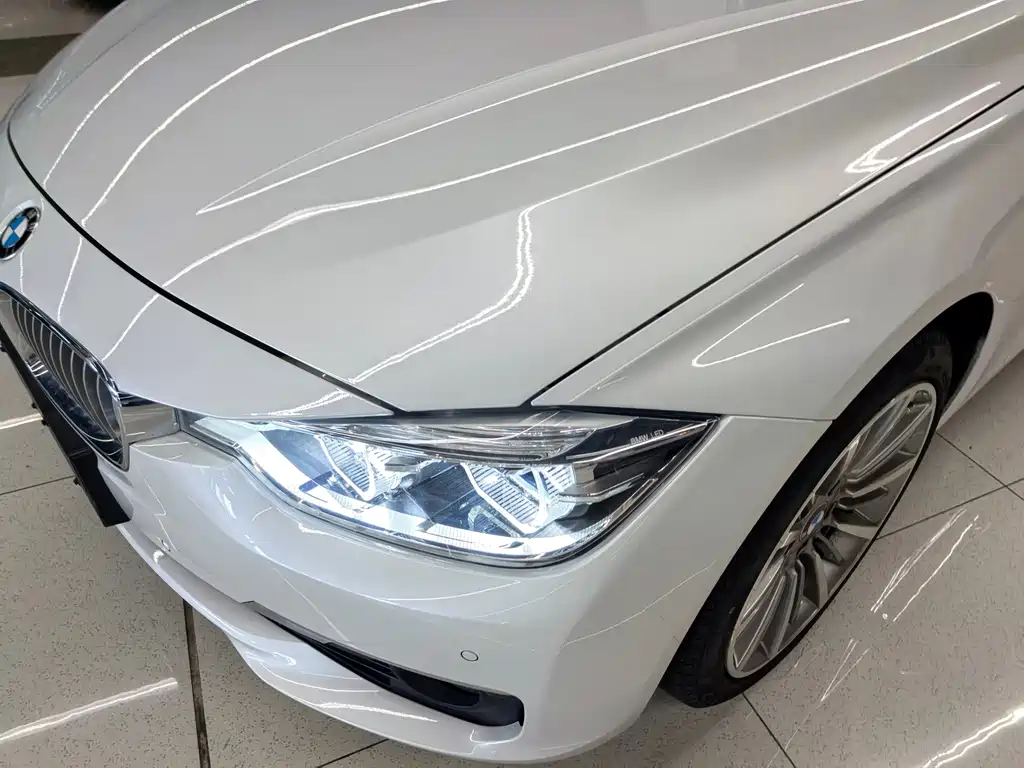 BMW 3 Series — миниатюра 16