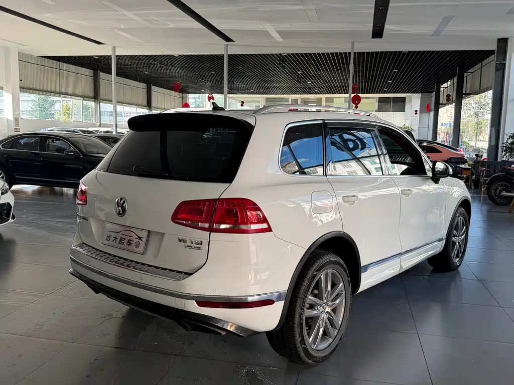 Volkswagen Touareg — миниатюра 6