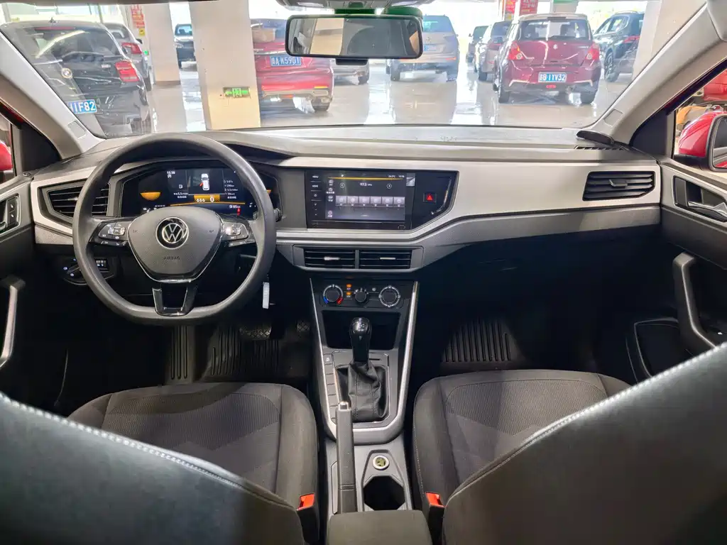 Volkswagen Polo — миниатюра 9