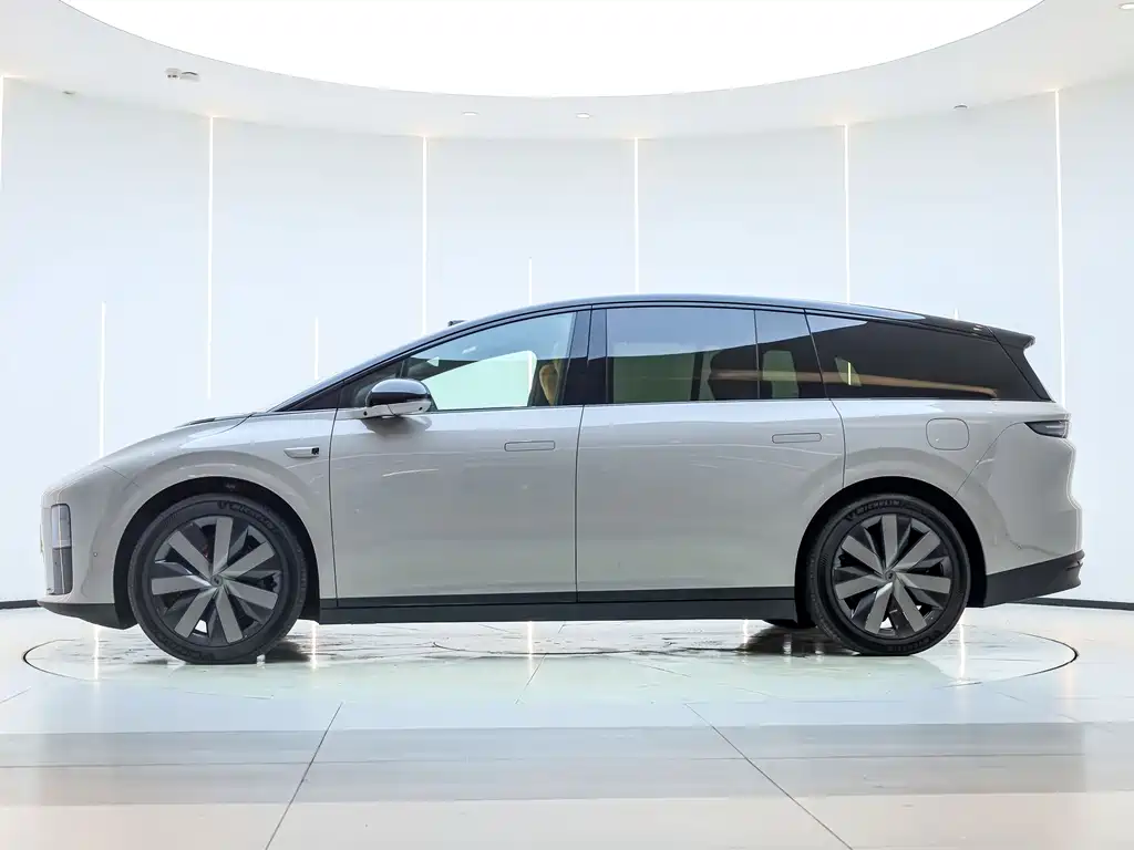 Li Auto Li i8 — миниатюра 13