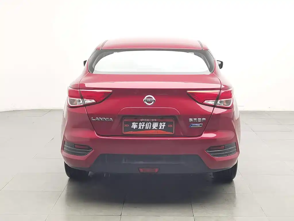 Nissan Bluebird — миниатюра 4