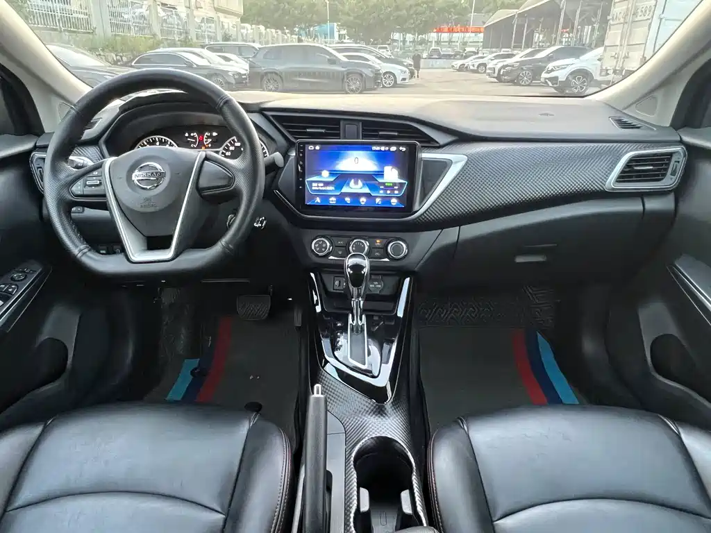 Nissan Bluebird — миниатюра 8