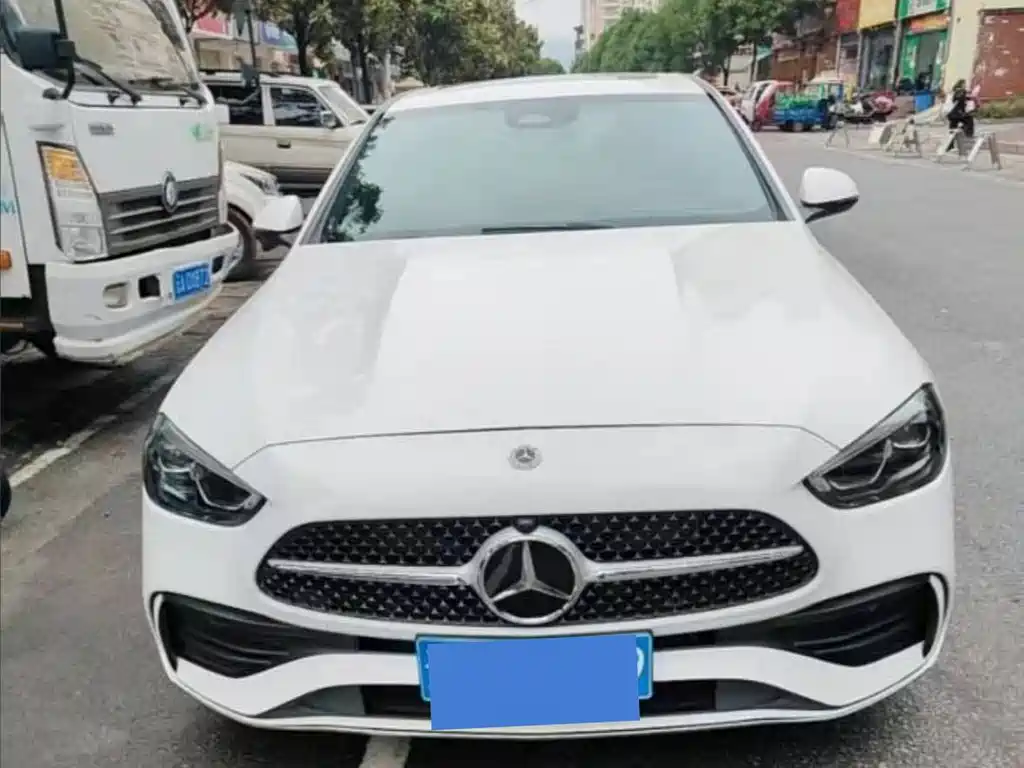 Mercedes-Benz C-Class 2021