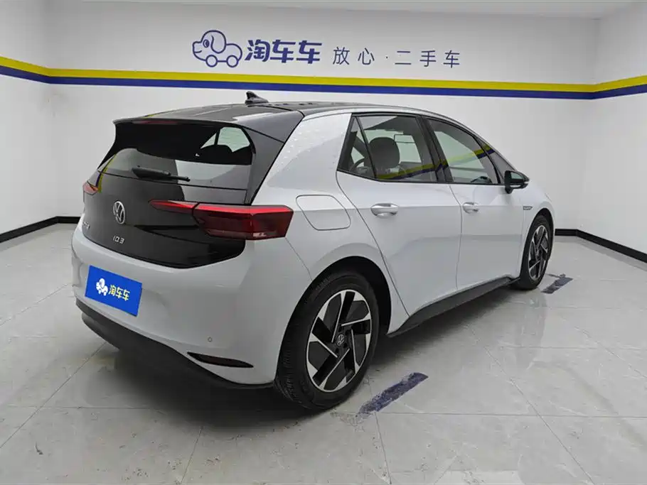 VOLKSWAGEN ID.3