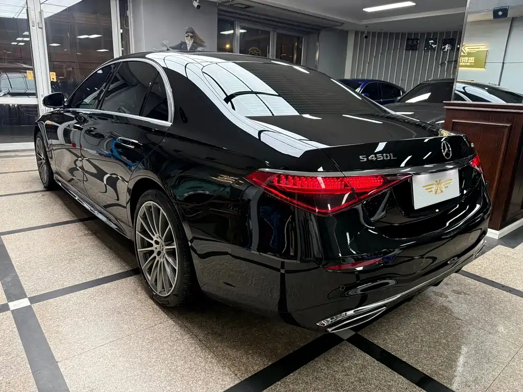 MERCEDES-BENZ S CLASS