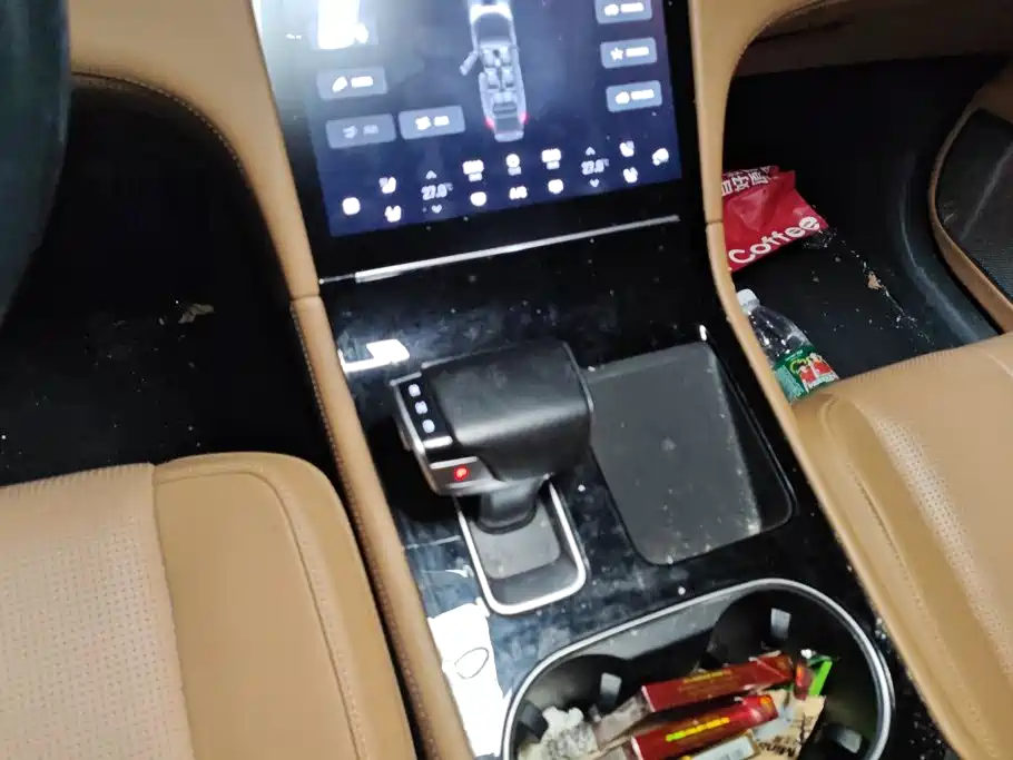 Li Auto Li ONE — миниатюра 16