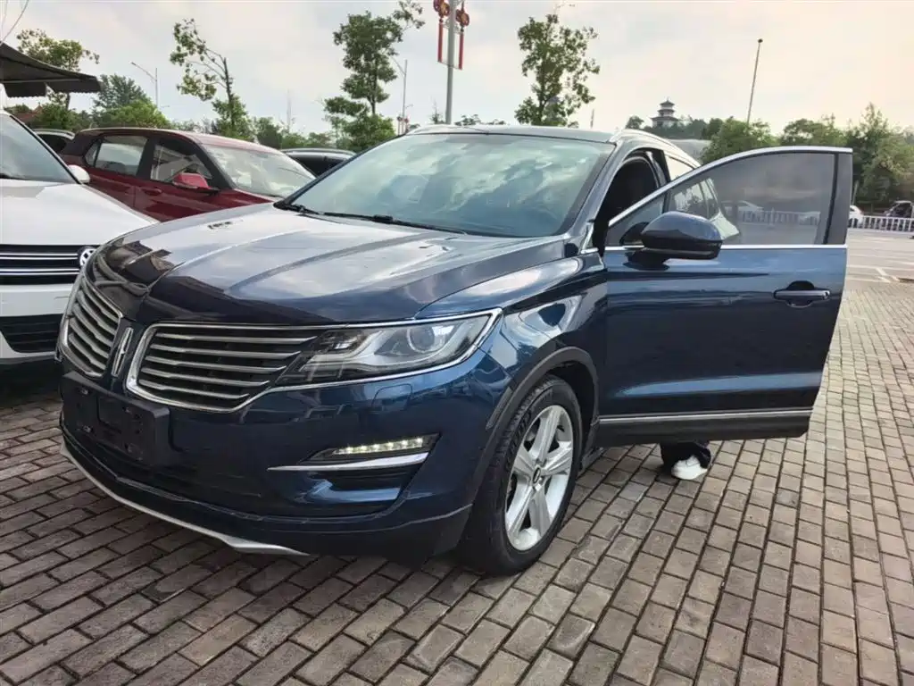 Купить Lincoln MKC