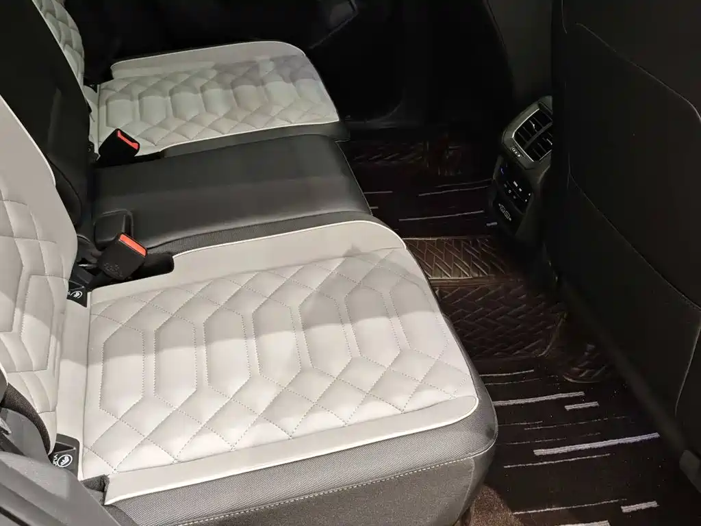 Volkswagen Tayron — миниатюра 9
