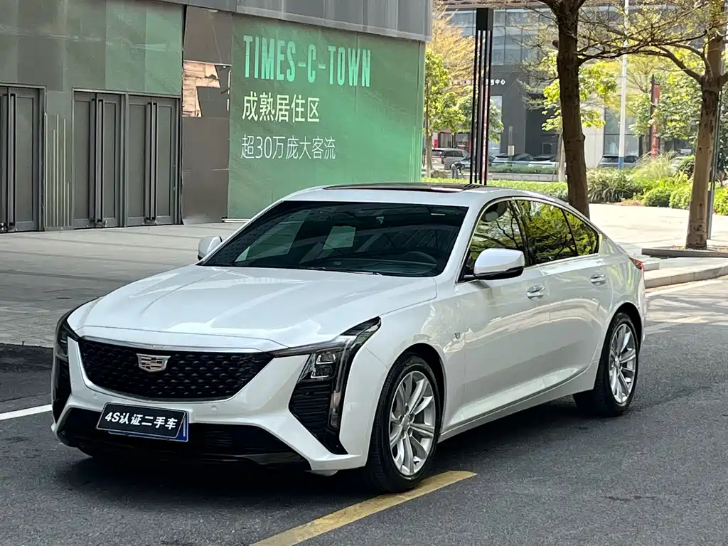 Cadillac CT5 2025