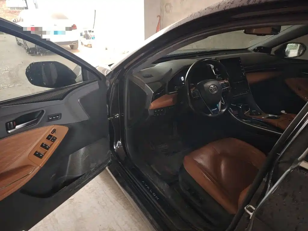 Toyota Avalon — миниатюра 17