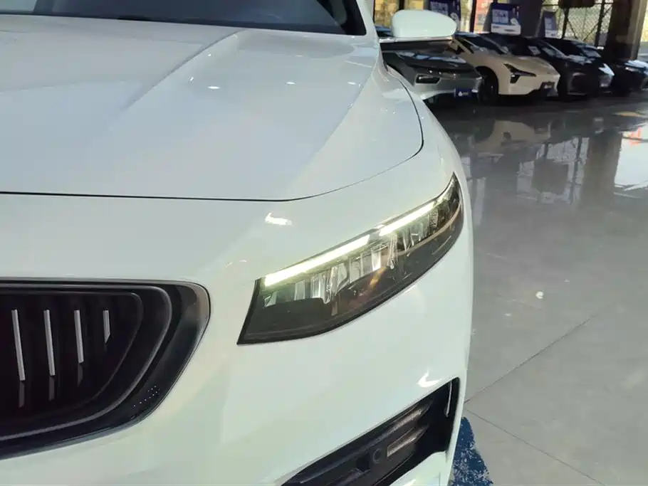 GEELY AUTOMOBILE XINGRUI