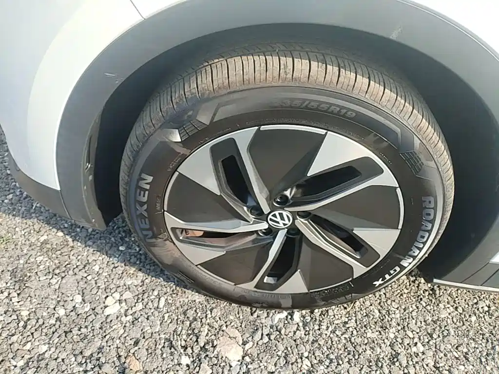 Volkswagen ID.4 Crozz — миниатюра 23