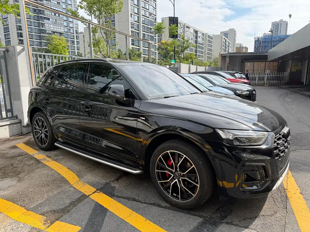Audi Q5L — миниатюра 4