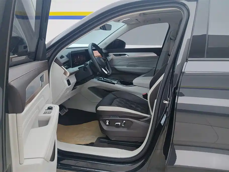 VOLKSWAGEN RANGE PATROL