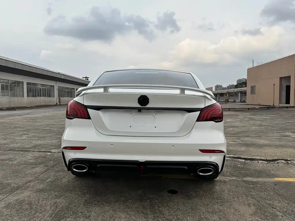 MG MG6 — миниатюра 9