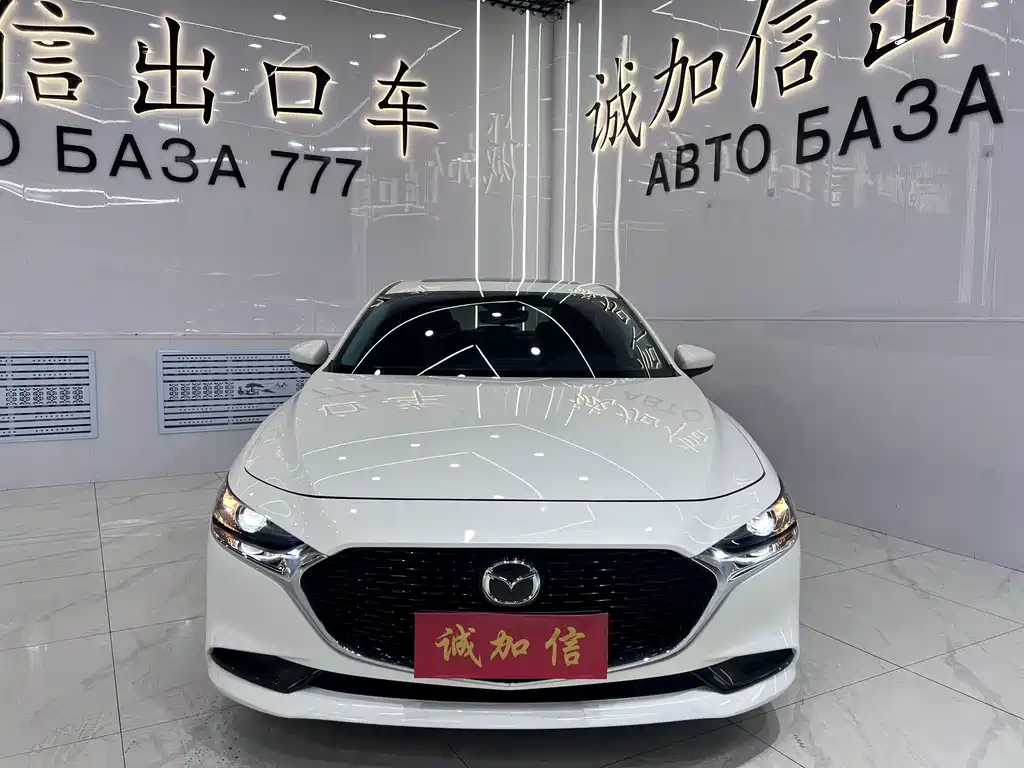 Mazda 3 Axela — миниатюра 2