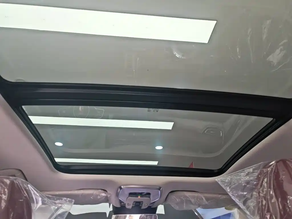 Hongqi Hongqi H5 PHEV — миниатюра 18