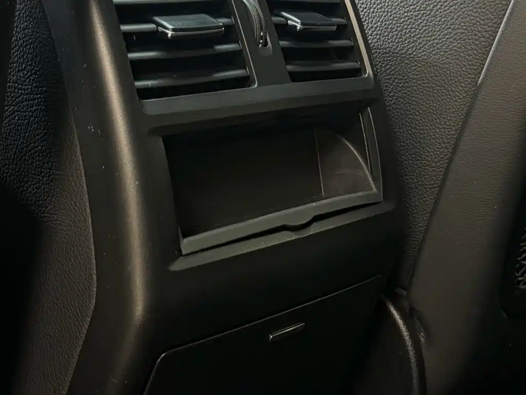 Mercedes-Benz M-Class — миниатюра 15