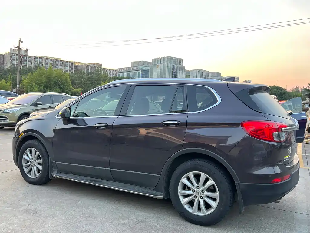 Buick Envision Plus — миниатюра 12