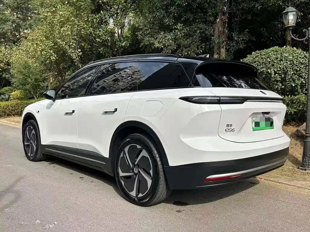 NIO ES6 — миниатюра 4