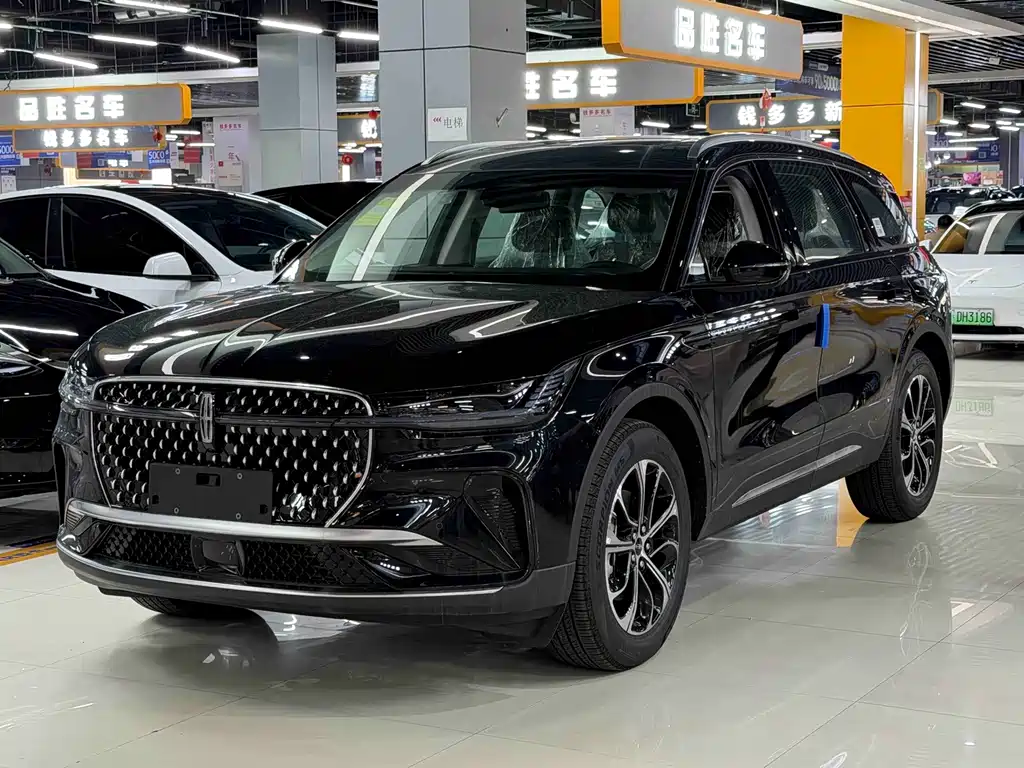 Lincoln Nautilus