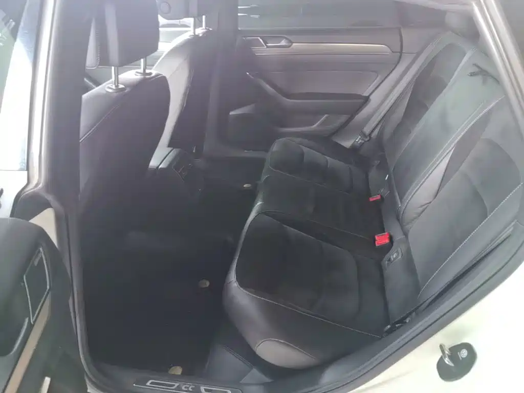 Volkswagen CC — миниатюра 17