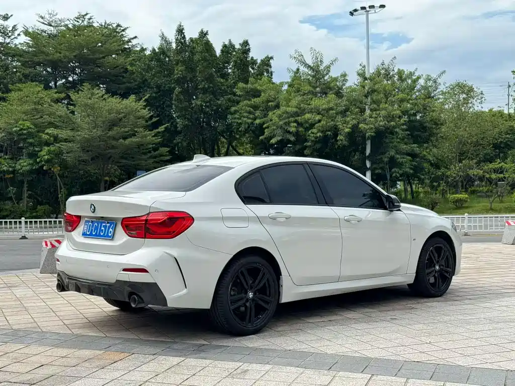 BMW 1 Series — миниатюра 9