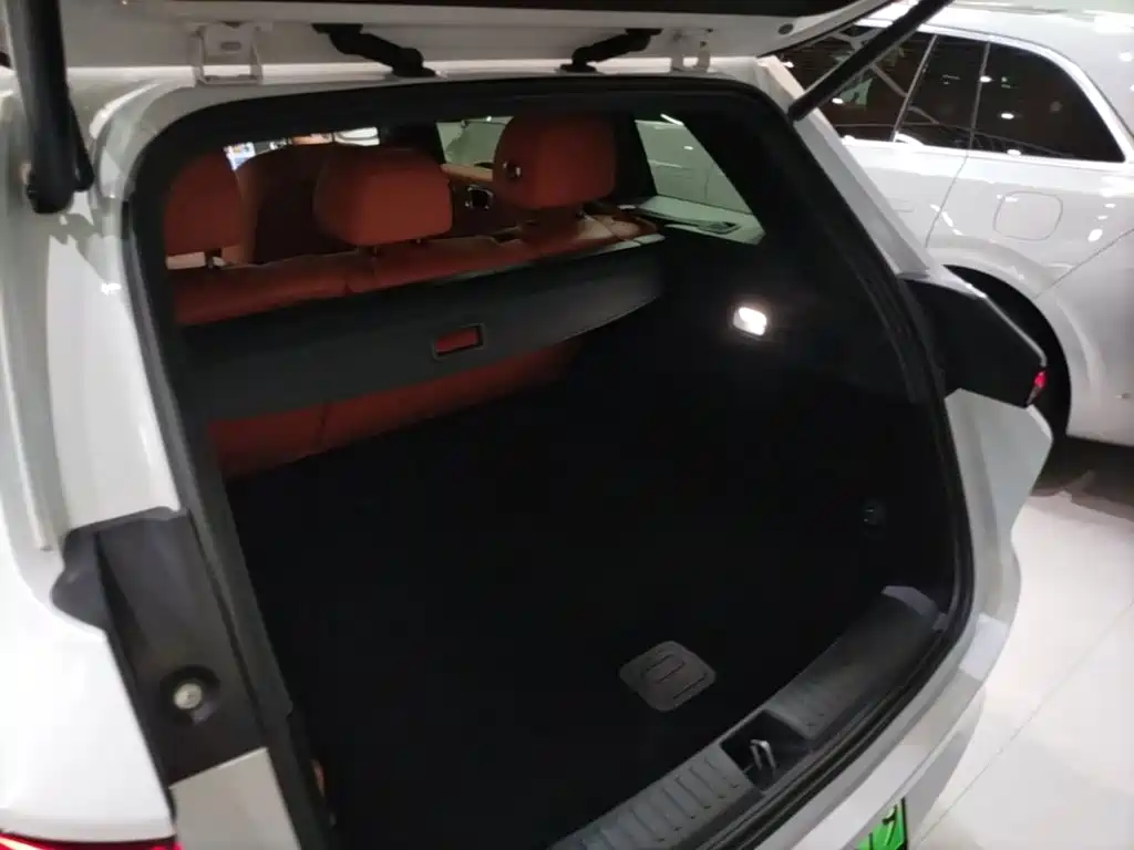 Li Auto Li L6 — миниатюра 19
