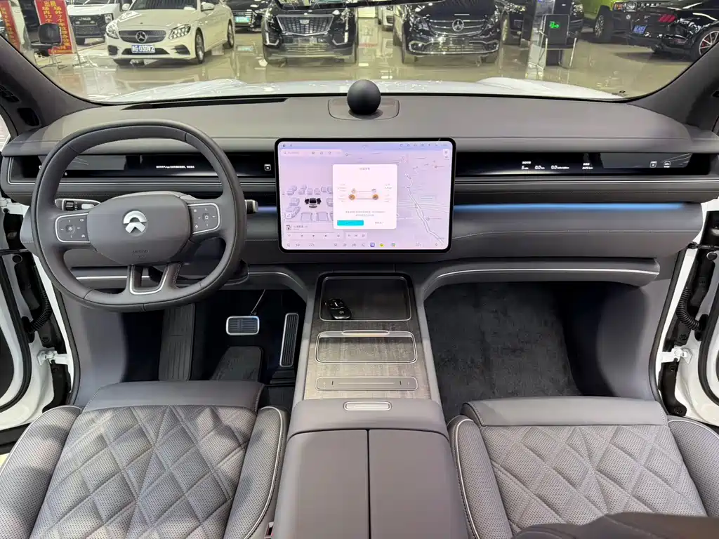 NIO ES8 — миниатюра 5