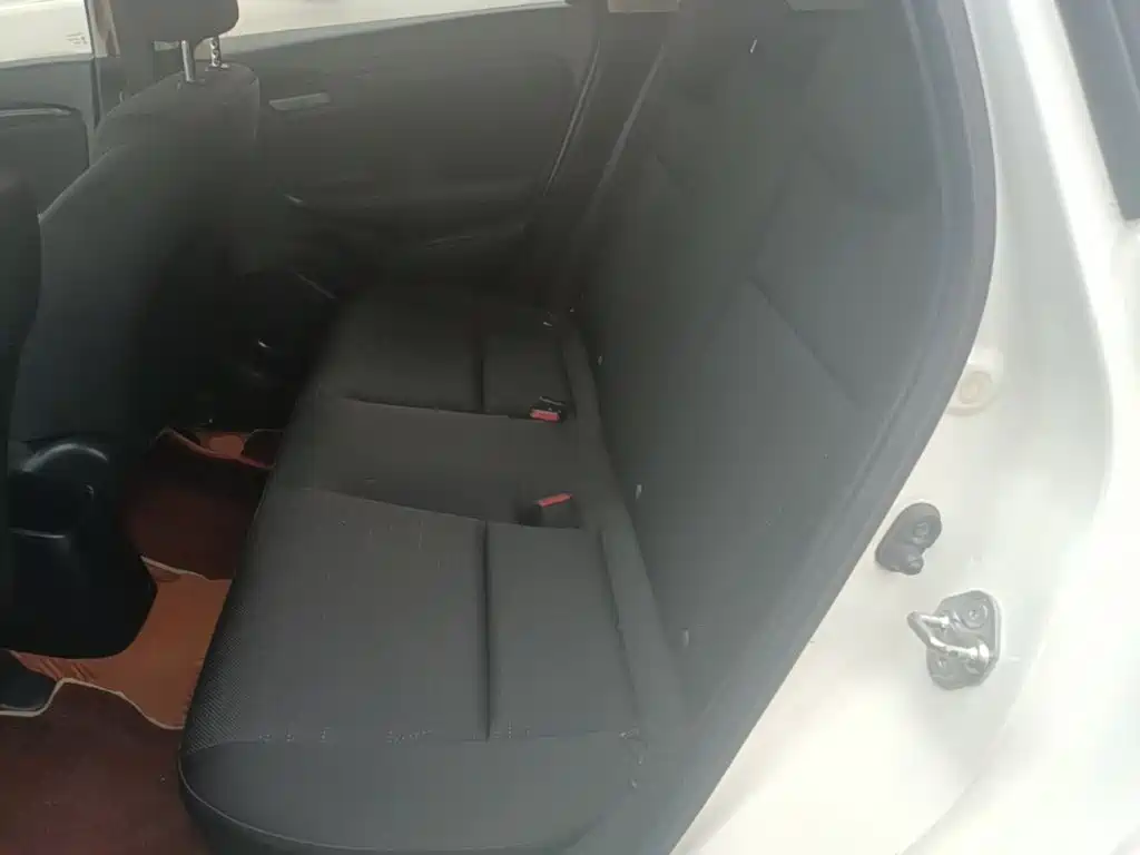 Honda Fit — миниатюра 17
