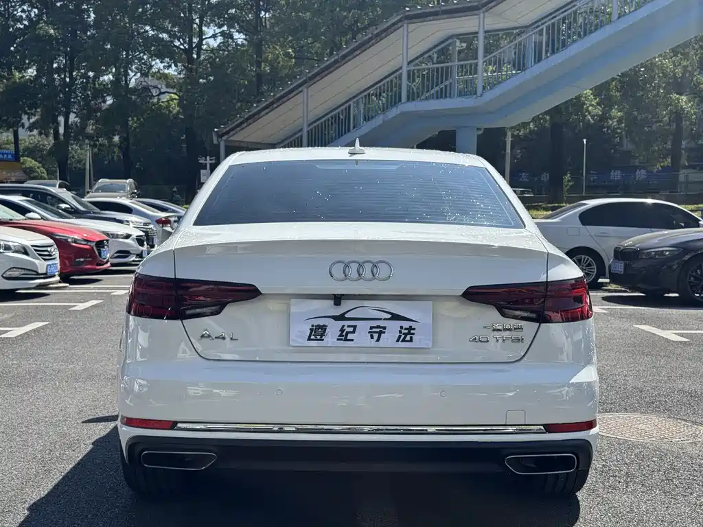 Audi A4L — миниатюра 7