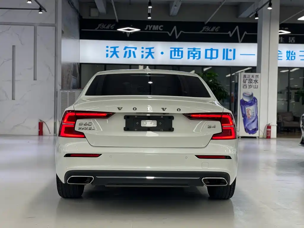 Volvo S60 — миниатюра 10