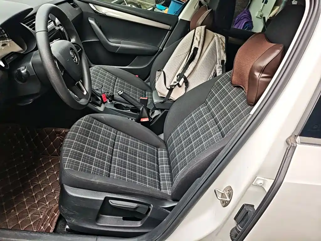 Skoda Octavia — миниатюра 15