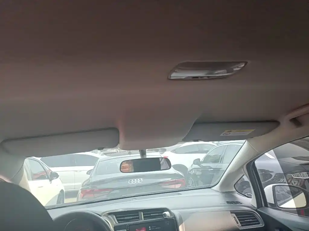 Honda Fit — миниатюра 18